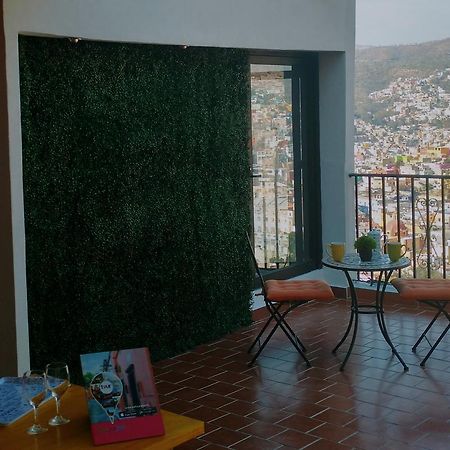 Apartamento Con Terraza A Un Lado Del Monumento Del Pipila Hotel Guanajuato Exterior photo